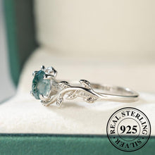 Load image into Gallery viewer, 925 Sterling Silver Exquisite Leaf Band Ring Green Round Agate Niche Unique Elegant Wedding Ring - Shop &amp; Buy
