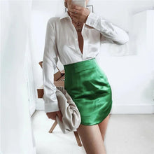 Load image into Gallery viewer, Slim Chic Elegant Women Mini Skirts Green Satin High Street Solid Side Zipper Sexy Bodycon Skirt
