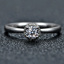 Load image into Gallery viewer, 0.34CT Moissanite Rings for Women 925 Sterling Silver 18K Gold Plated lab Diamond ring
