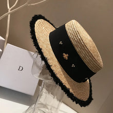 Load image into Gallery viewer, Ladies Sun Fedora Hats Small Bee Straw Hat European And American Retro Hat Female Sunshade Flat Cap
