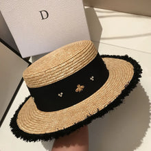 Load image into Gallery viewer, Ladies Sun Fedora Hats Small Bee Straw Hat European And American Retro Hat Female Sunshade Flat Cap
