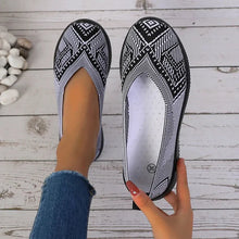 Load image into Gallery viewer, Fashion Striped Loafers Shoes Women Summer Slip-on Breathable Knitting Flats
