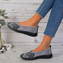 Load image into Gallery viewer, Fashion Striped Loafers Shoes Women Summer Slip-on Breathable Knitting Flats
