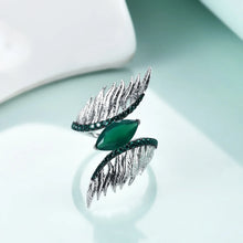 Load image into Gallery viewer, Indian Style 925 Sterling Silver Female Rings For Women Green Agate Feather Finger Ring Sterling Silver Jewelry
