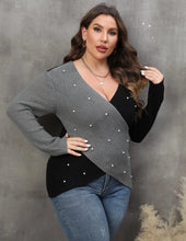 Load image into Gallery viewer, Patchwork Plus Size Sweater Women Beads Cross Large Pullover Ladies Winter Loose Oversize Jumper Big Jerseys Curvy Knitwear
