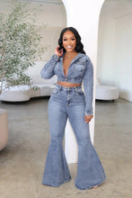 Load image into Gallery viewer, Vintage Denim Two Piece Set Women Sexy Button Turn-down Collar Crop Top + Flare Pants Slim Women Outfits Fashion Streetwear Suit