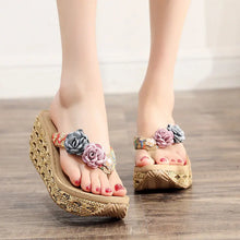 Load image into Gallery viewer, Summer Beach Sandals Women Flower Flip-flops Bohemian Beach Beaded Women Wedge Sandals
