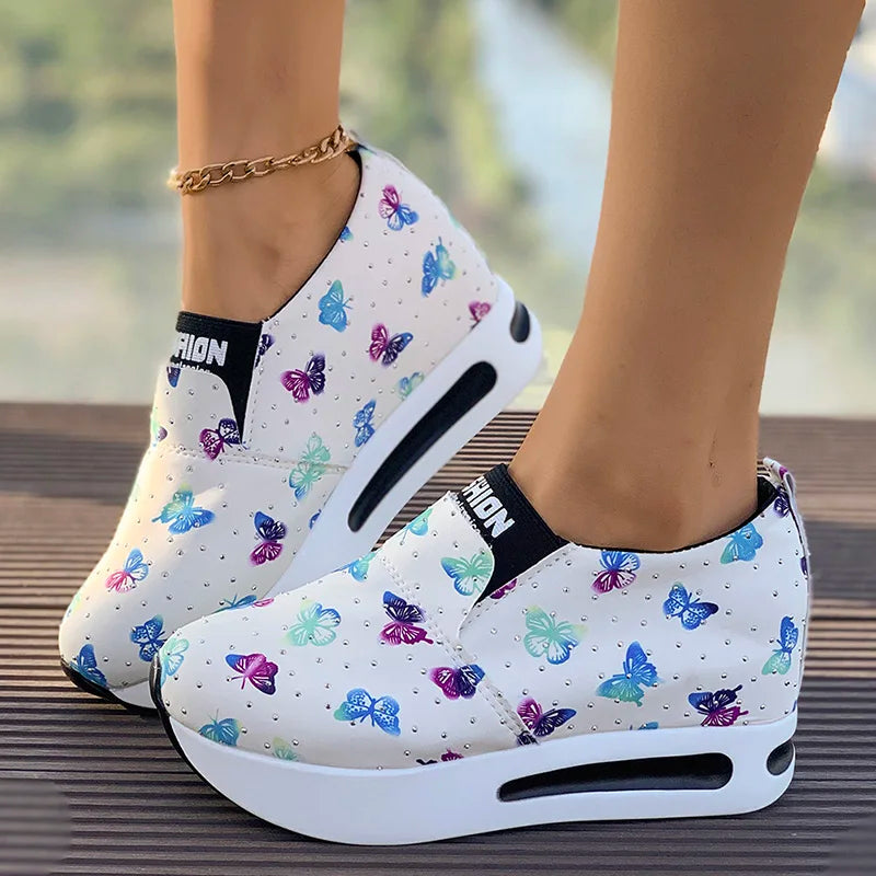 Fashion Butterfly Print Platform Sneakers Women Lightweight Slip On Walking Shoes Woman Thick Sole Non Slip Casual Sports Shoes