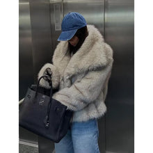 Load image into Gallery viewer, New women&#39;s fashion temperament versatile loose large lapel artificial fur effect jacket
