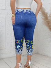 Load image into Gallery viewer, Plus Size Women&#39;s Capri Leggings with Butterfly Pattern Denim-Look Print Comfortable Stretch
