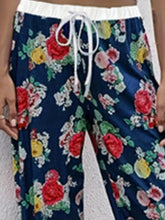 Load image into Gallery viewer, Plus Size Floral Print Drawstring Waist Pants, Elegant Pants For Spring &amp; Summer, Women&#39;s Plus Size Clothing
