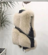 Load image into Gallery viewer, Women&#39;s Vest Short Fur Coat Slim Fit Fashion Autumn and Winter Splicing Jacket
