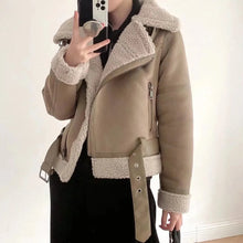 Load image into Gallery viewer, Autumn and winter new women&#39;s thickened suede fur all-in-one motorcycle style lamb wool double-sided jacket
