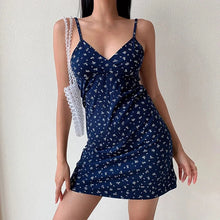 Load image into Gallery viewer, Floral Dress Women y2k Vintage V-Neck Straps Mini Dress Slim Sleeveless Backless Dresses Sexy Spaghetti Strap Mini Dress
