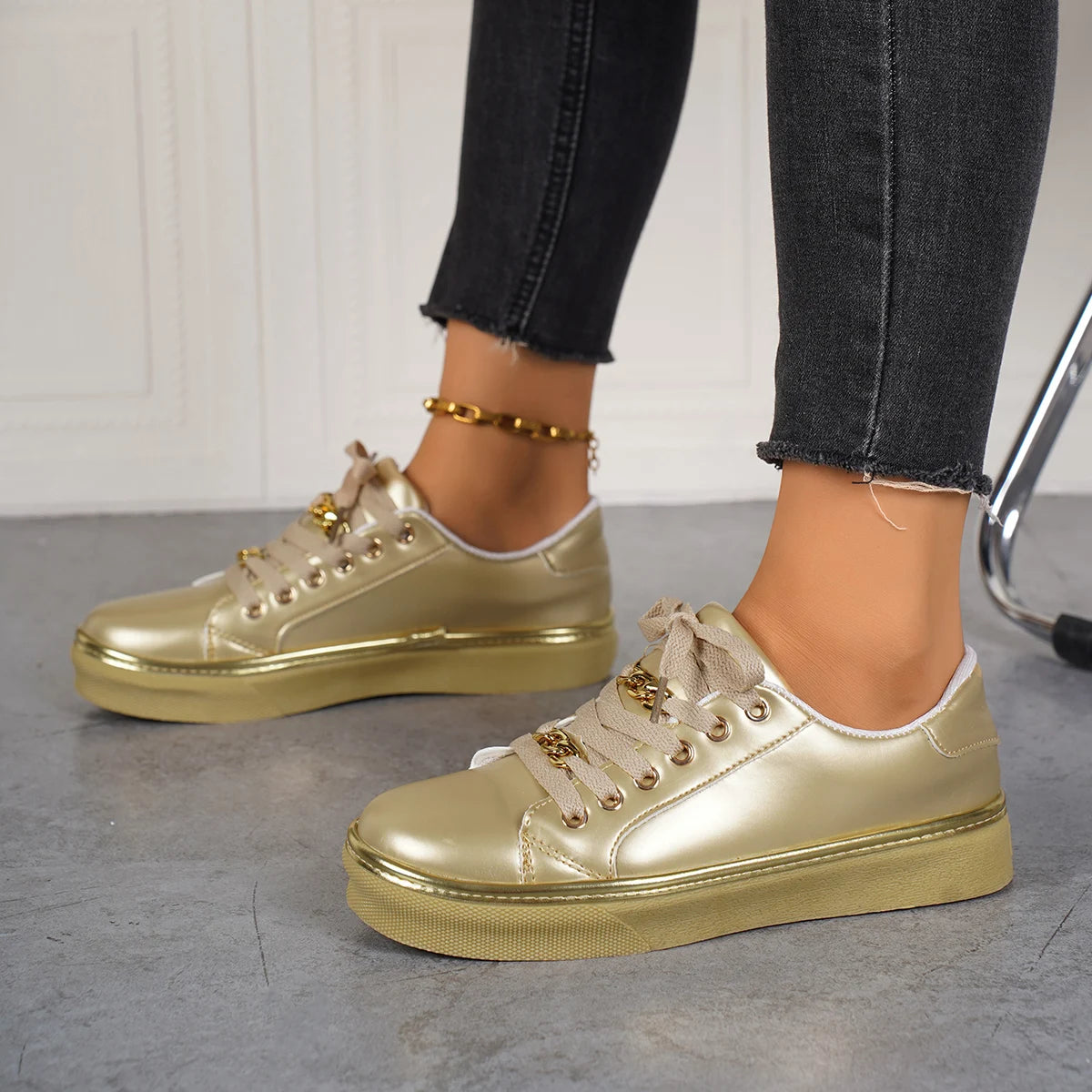 Fashion Gold Flat Sneakers for Women Lace Up Soft Bottom Casual Sports Shoes Woman Chain Decor Comfortable Walking Flats Shoes