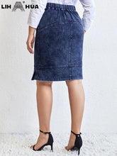 Load image into Gallery viewer, Women&#39;s Plus Size Denim Skirt Autumn Chic Elegant Skirt For Chubby Women Cotton Knitted Skirt
