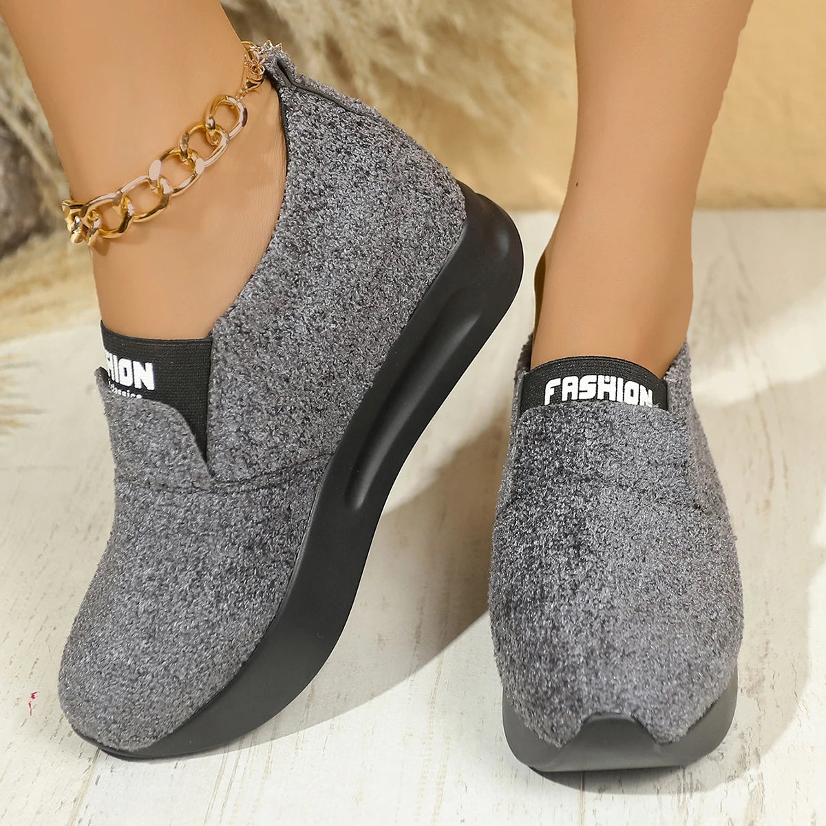 Fashion Slip On Platform Sneakers for Women Casual Non Slip Thick Sole Sports Shoes Woman Comfortable Loafers