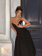 Load image into Gallery viewer, Black Elegant Wedding Events Dress Sexy Strapless Corset Dress
