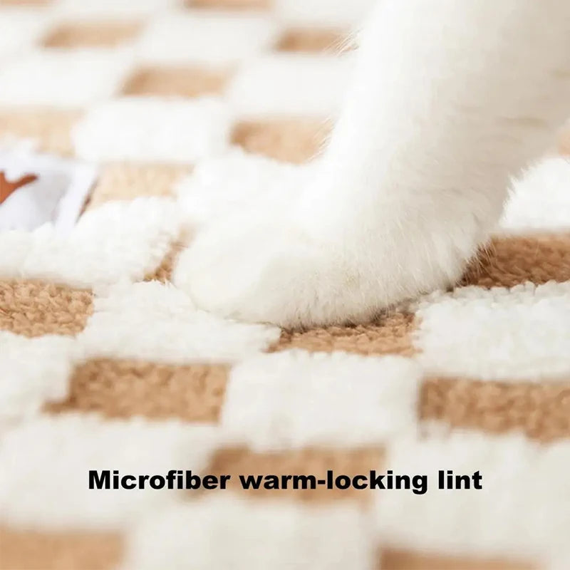 Cats Pet Products Warm Supplies Christmas Goods for Winter Basket Houses Habitats Kitten Accessory Bed Dog All Things Mat Beds