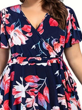 Load image into Gallery viewer, Plus Size Floral Print Cinched Waist Dress, Elegant Short Sleeve Dress For Spring &amp; Summer, Women&#39;s Plus Size Clothing
