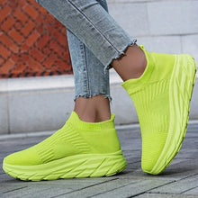 Load image into Gallery viewer, Summer shoes ladies couple casual shoes fashion lightweight breathable walking sneaker
