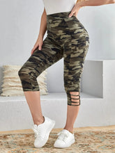 Load image into Gallery viewer, Plus Size Women&#39;s Camo Capri Leggings with Side Stripe Cutouts Stylish High Elasticity Knit Sporty
