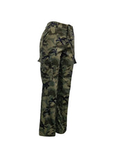 Load image into Gallery viewer, Plus Size Camo Print Side Pocket Cargo Pants camouflage Mid Waist Casual women Camo Pants
