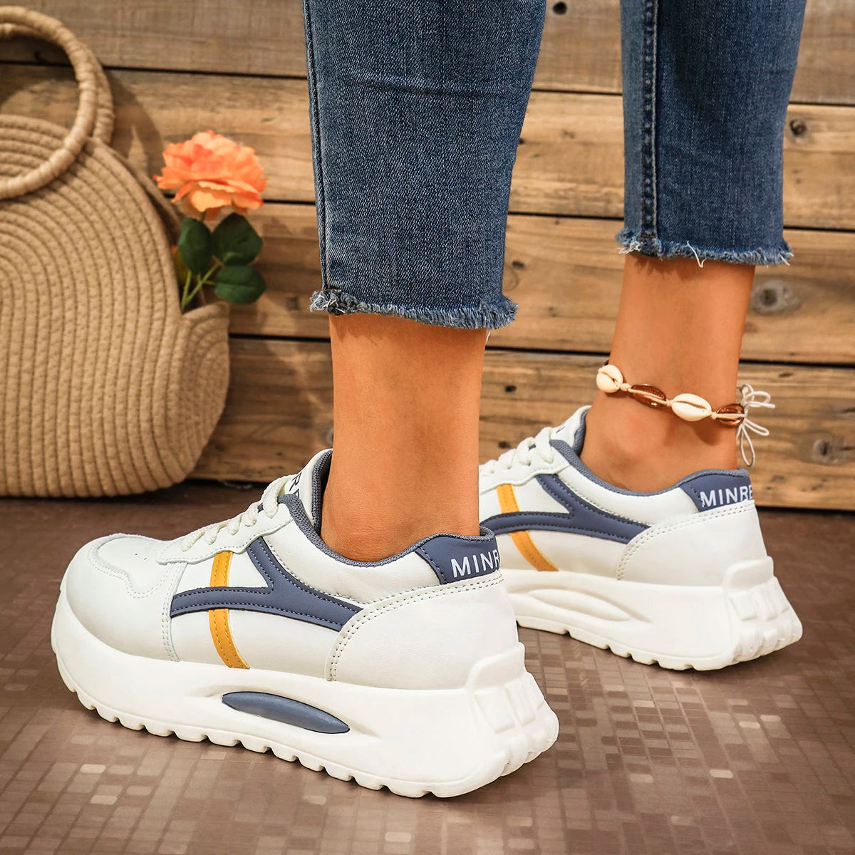 Women's Non Slip Chunky Sneakers Autumn Platform Sports Shoes for Women Fashion Thick Bottom Lace Up Walking Shoes