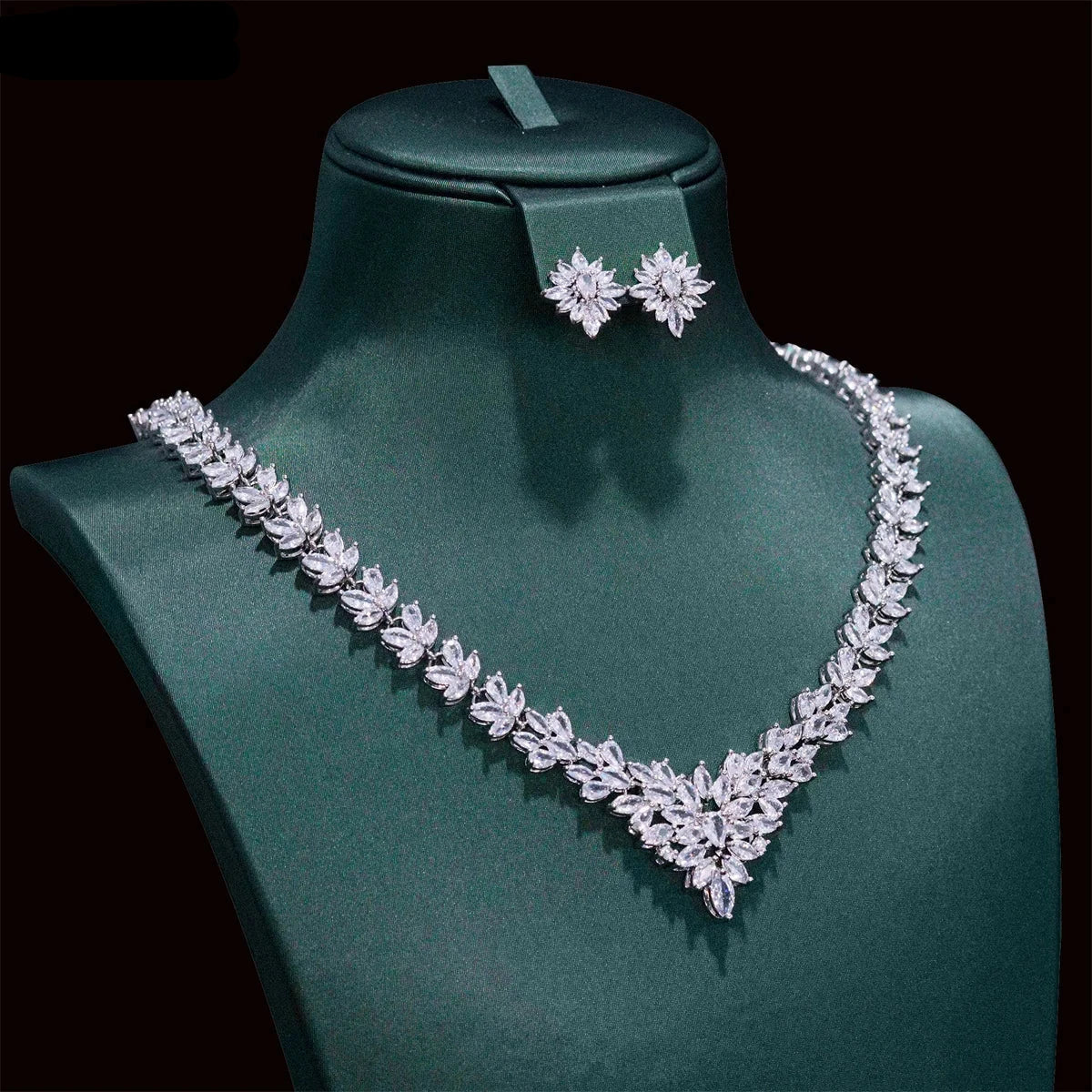 Luxury Bridal Jewelry Set Cubic Zirconia 2pcs Necklace and Earrings Sets for Wedding Pageant Party