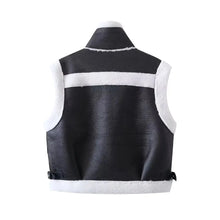 Load image into Gallery viewer, New autumn women&#39;s European and American style fur integrated polar fleece warm double-sided leather effect vest
