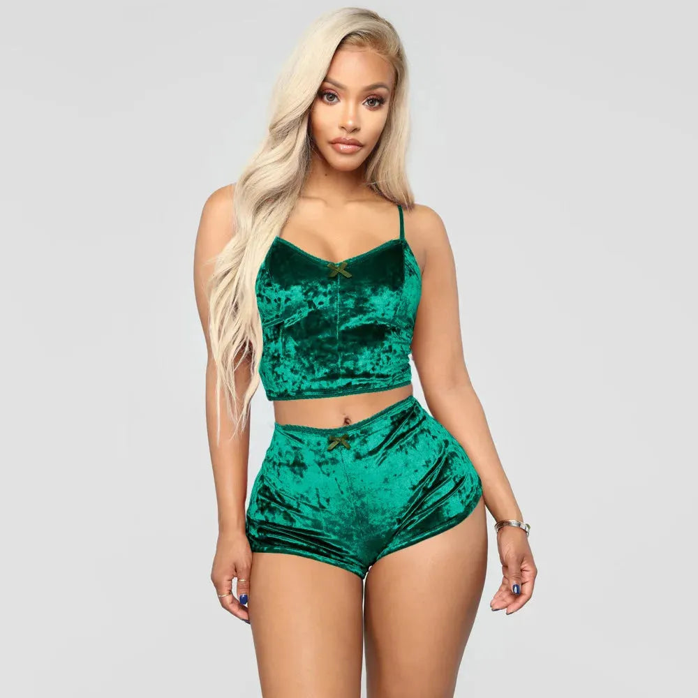 Women's Velvet Polyester Comfortable V-neck Underwear Setcamisole+shorts Pajamas Set - Shop & Buy