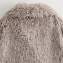 Load image into Gallery viewer, New women&#39;s fashion temperament versatile loose large lapel artificial fur effect jacket
