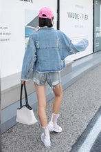 Load image into Gallery viewer, Women Jacket European American Style Heavy Industry Nail Bead Denim Coat New Sweet Short Top
