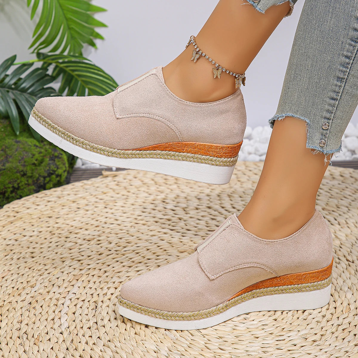 Fashion Pointed Toe Wedges Shoes for Women Spring Autumn Comfort Slip On Sneakers Woman Lightweight Non Slip Casual Shoes