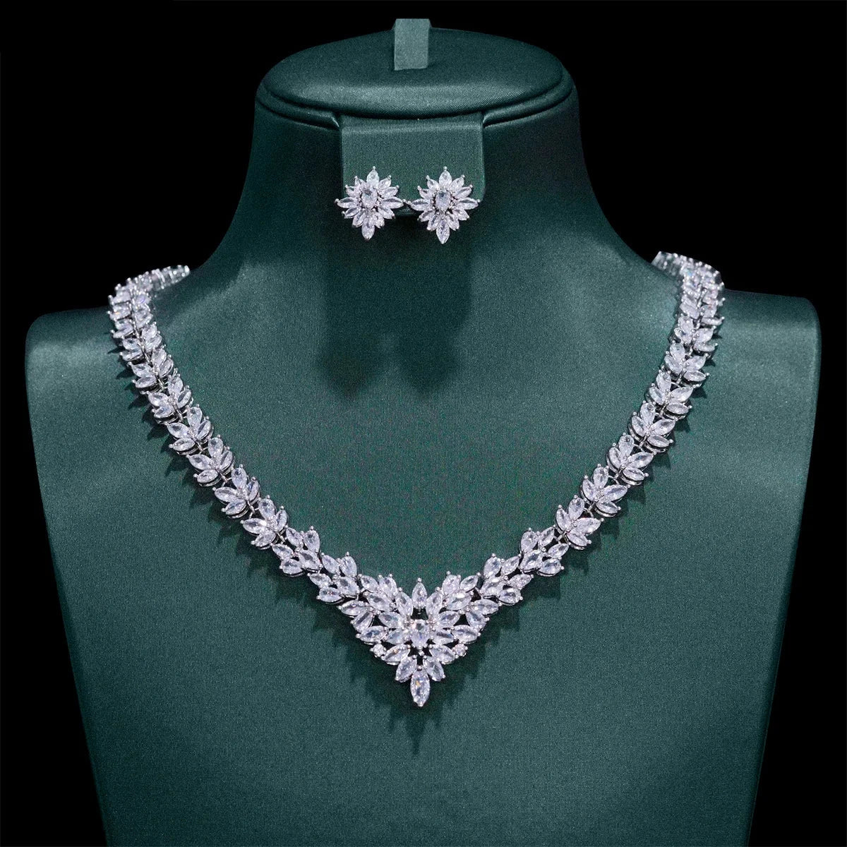 Luxury Bridal Jewelry Set Cubic Zirconia 2pcs Necklace and Earrings Sets for Wedding Pageant Party