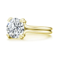 Load image into Gallery viewer, 14K Gold Plated Sterling Silver 5ct Round Cut Moissanite Soitaire Engagement Rings
