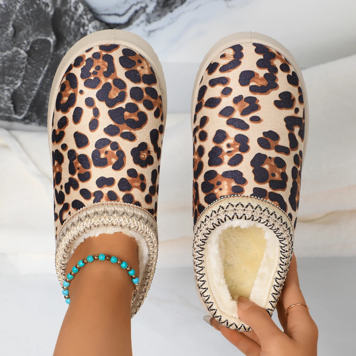 Leopard Thick Bottom Winter Slippers for Women Fashion Comfortable Cotton Shoes Woman Non Slip Plush Warm Platform Slippers