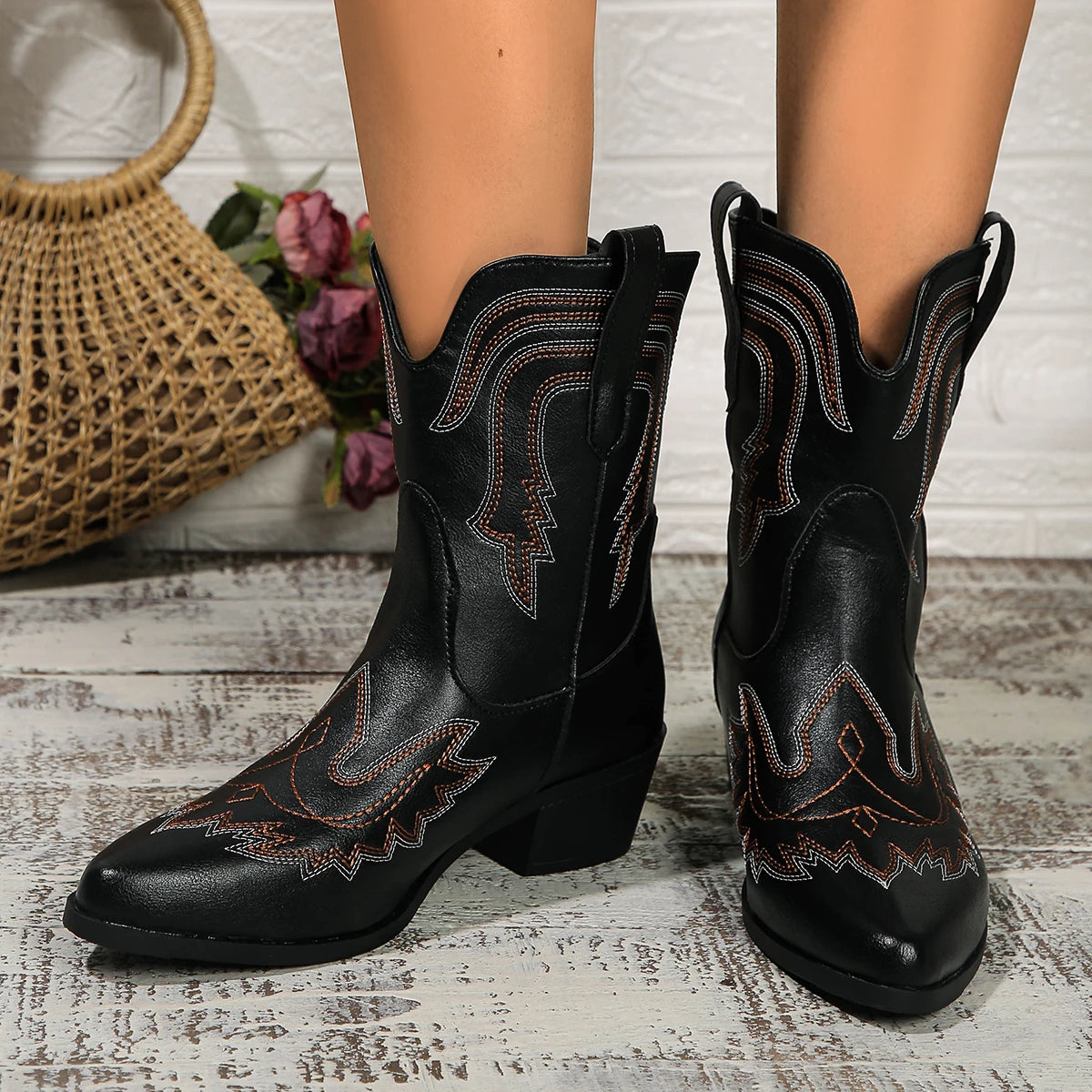 Women's Embroidery Ankle Boots Retro V-Cut Pointed Toe Chunky Heeled Western Boots - Shop & Buy