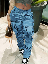 Load image into Gallery viewer, Camo Print Side Flap Pocket Cargo Jeans, Loose Fit Stretchy Y2K Kpop Denim Pants - Shop &amp; Buy
