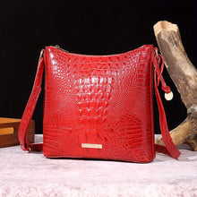 Load image into Gallery viewer, Chic Gradient Crocodile Pattern Crossbody Bag - Durable PU Leather Texture, Stylish Shoulder Purse for Everyday Fashion - Shop &amp; Buy
