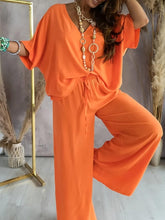 Load image into Gallery viewer, Chic Womens Solid Color Pant Set - Flattering V-Neck Top &amp; Wide Leg Pants Outfit - Shop &amp; Buy
