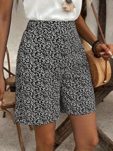 Load image into Gallery viewer, Ditsy Floral Print High Waist Shorts, Elegant Button Decor Skinny Shorts For Spring &amp; Summer - Shop &amp; Buy
