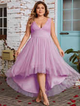 Load image into Gallery viewer, Elegant Plus Size Bridesmaid Dress with Mesh Stitching and V-Neck for Weddings and Parties - Shop &amp; Buy

