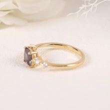 Load image into Gallery viewer, Vintage Engagement Jewelry 14K Gold Plated 925 Sterling Silver Square 5x5mm Color Change Lab Alexandrite Ring - Shop &amp; Buy
