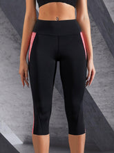 Load image into Gallery viewer, Women&#39;s Activewear: Contrast Color Yoga Sports Capri Leggings - Perfect for Workout &amp; Exercise! - Shop &amp; Buy

