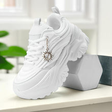 Load image into Gallery viewer, Women&#39;s White Thick Soled Sports Shoes, Casual Comfortable Low Top Road Running Shoes With Accessories - Shop &amp; Buy
