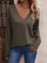 Load image into Gallery viewer, V-Neck Long Sleeve Top