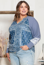 Load image into Gallery viewer, Plus Size V-Neck Printed Raglan Sleeve Blouse - Shop &amp; Buy
